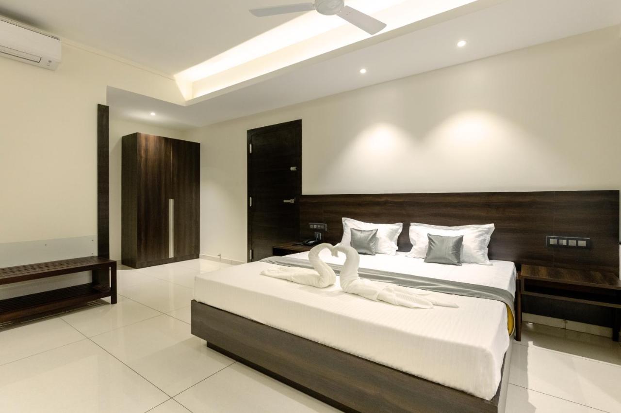 Hotel Paramount Suites & Service Apartments Mangalor Kültér fotó