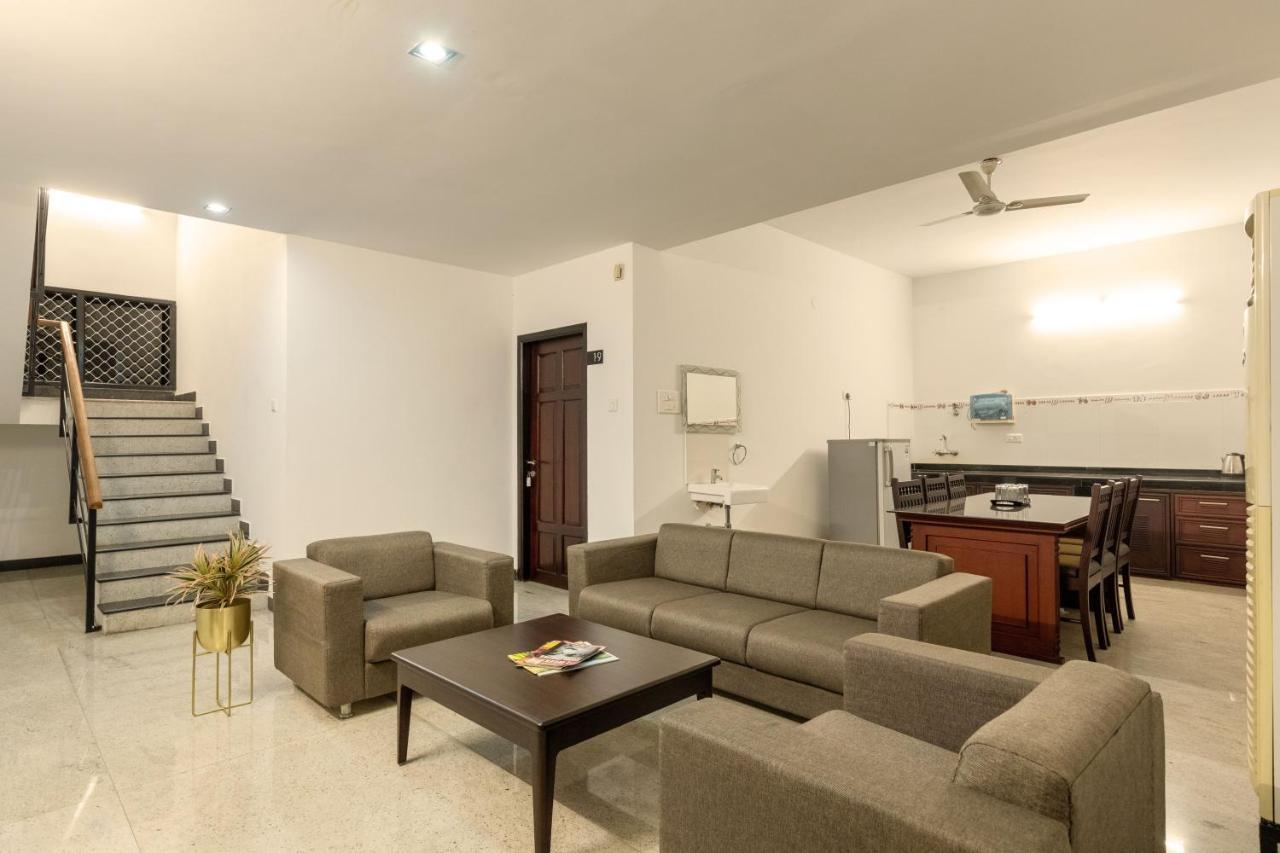 Hotel Paramount Suites & Service Apartments Mangalor Kültér fotó
